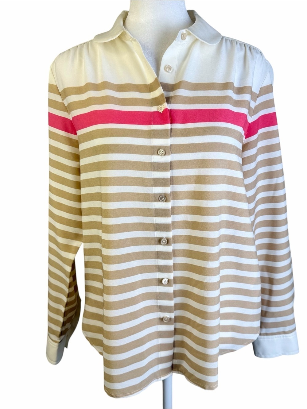 Talbots Lightweight Long Sleeve Blouse with a Peter Pan Collar Size 6